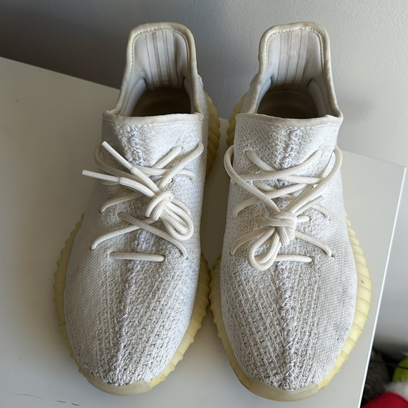 adidas Yeezy Boost 350 V2 White - Picture 5 of 9